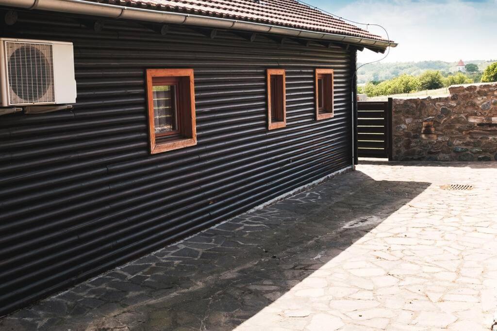 Krasny Srub Na Jihu Brna Villa Zelesice Exterior foto